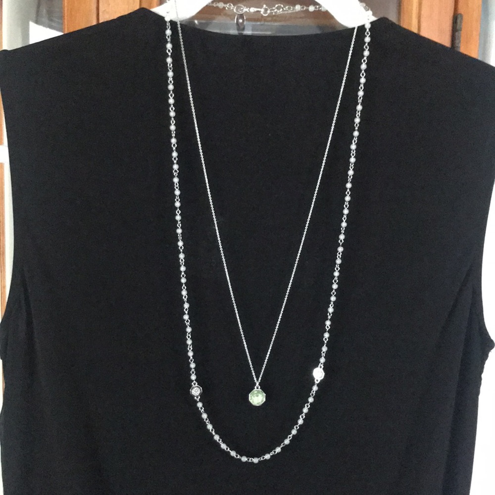 Costume Jewelry- long necklace green & silver